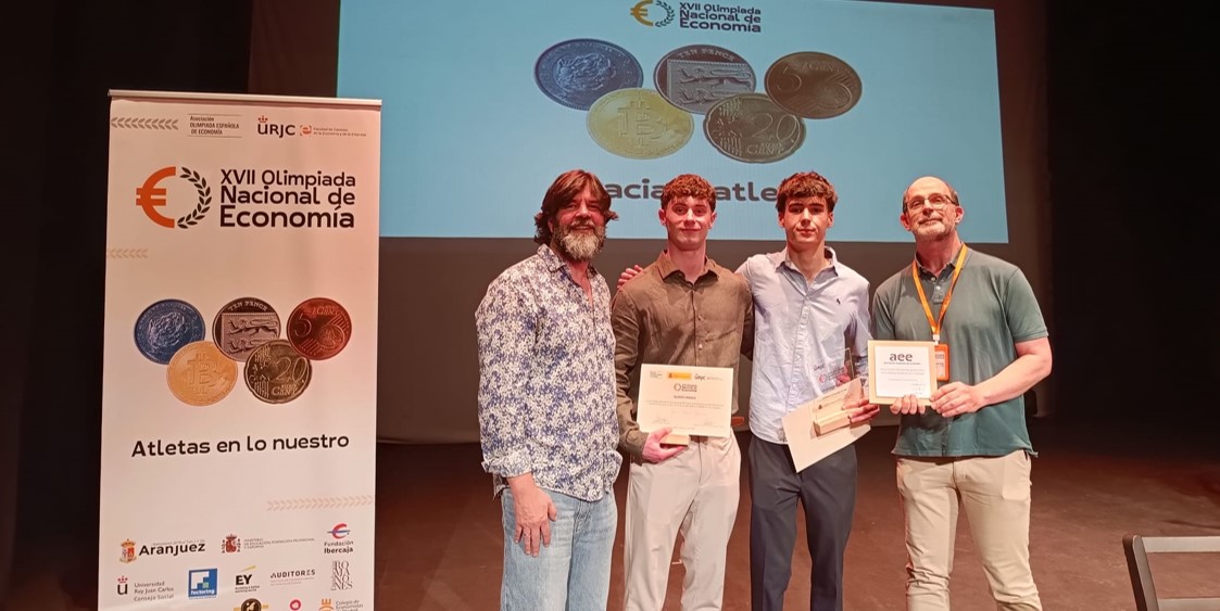 Ganadores de la Olimpiada Nacional de Economía